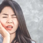 Pilihan Terbaik untuk Meredakan Gusi Bengkak Secara Alami