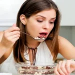 Alasan Penting Mengapa Kamu Harus Mengunyah Makanan dengan Benar