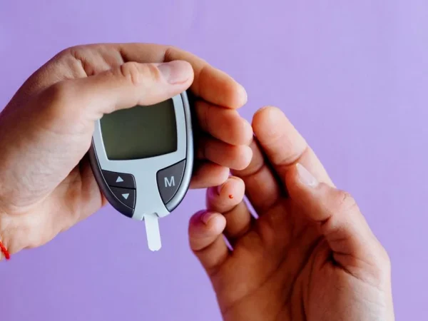 Ketahui Kadar Gula Darah Normal Pradiabetes dan Diabetes Tanpa Harus Puasa